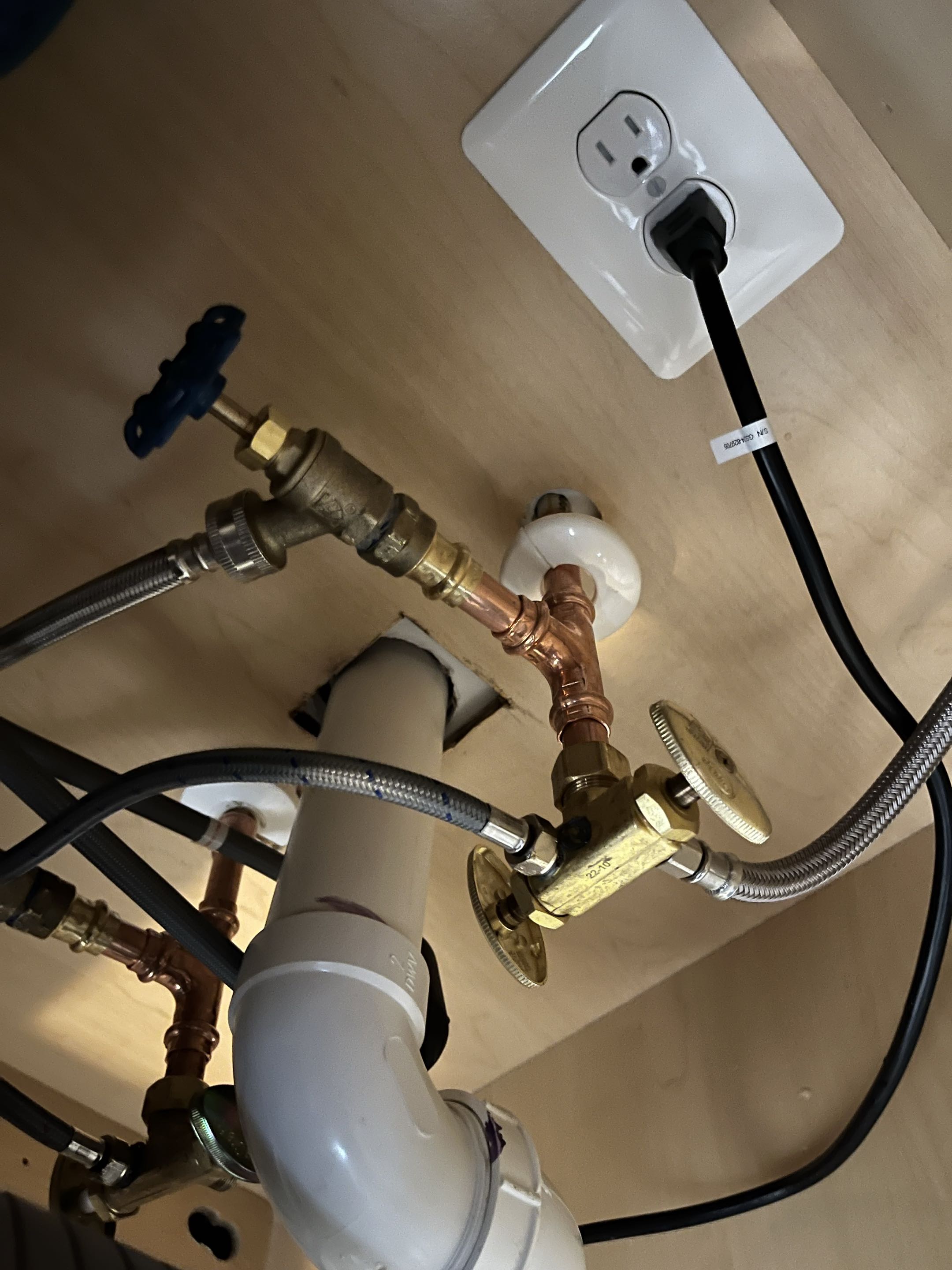 Installing washing machine connections 