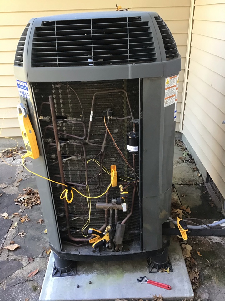 Webb’s 25pt annual fall Maintenance on a Trane XL16i Heat pump system.