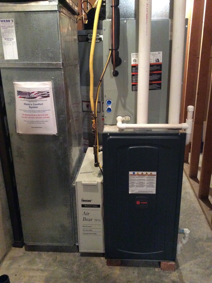 Marion, IL - Webb’s comfort club heat clean & check on a Trane gas furnace. Marion, IL - Webb’s comfort club heat clean & check on a Trane gas furnace.