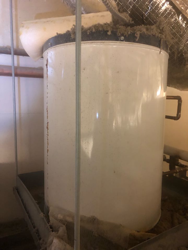 Hot water heater leaking and need replacement 