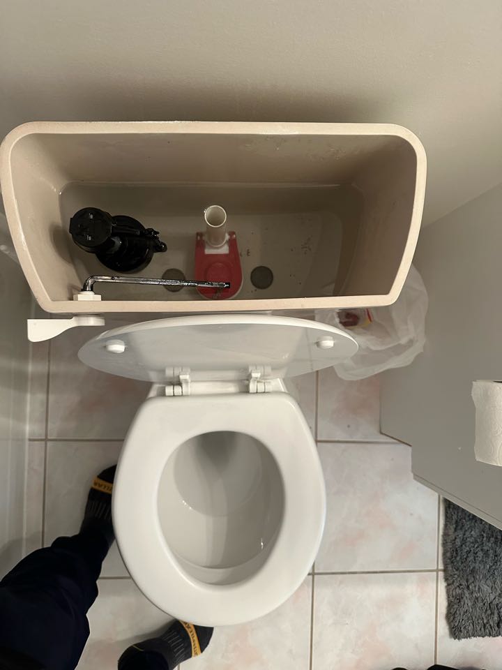 Fixed toilet flapper issue 