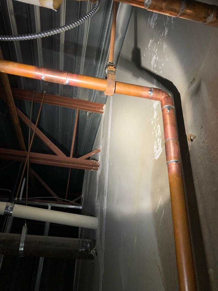 Fixed 3/4” pin hole on copper pipe