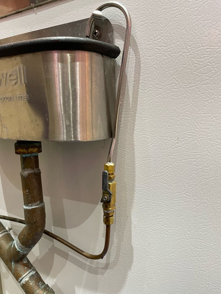 Change shutoff valve at purdy’s