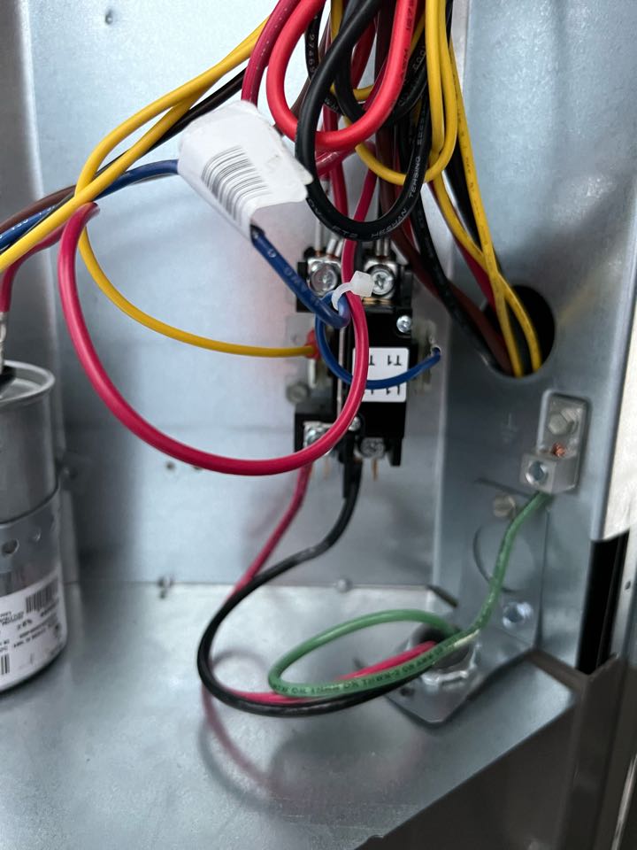 30 amp circuit and disconnect for HVAC