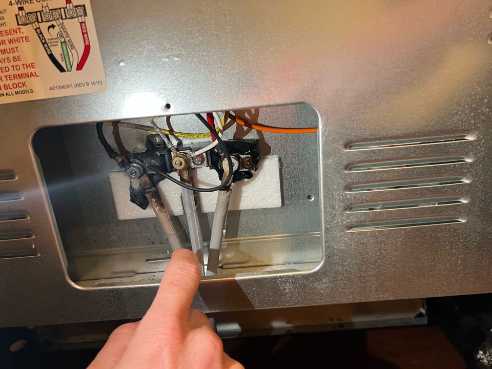 Troubleshoot oven only working partially