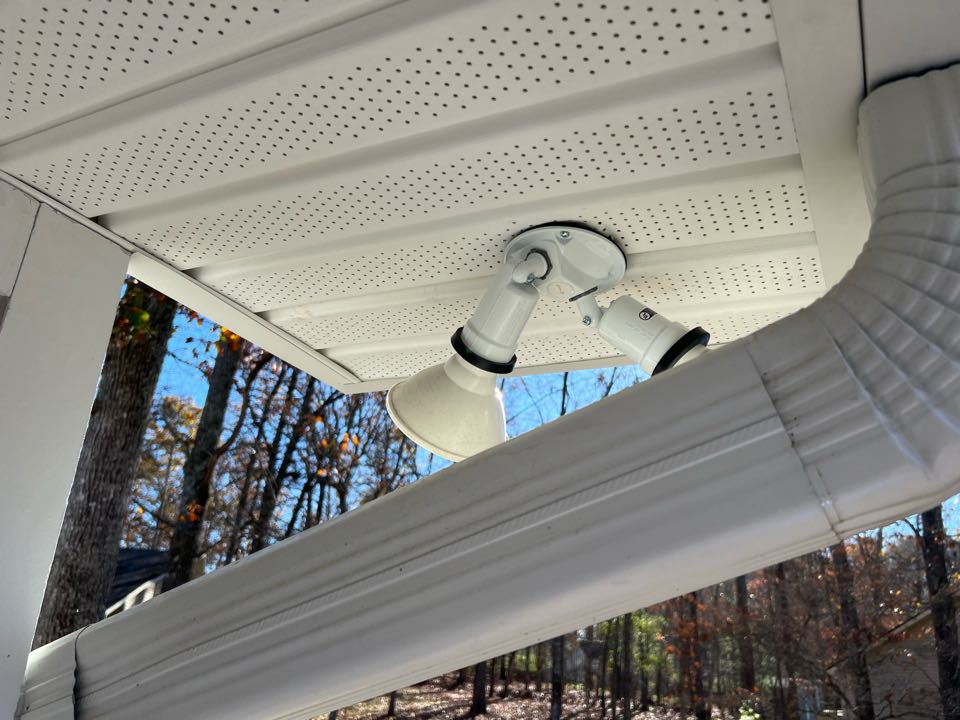 Estimate to replace customer supplied floodlights 