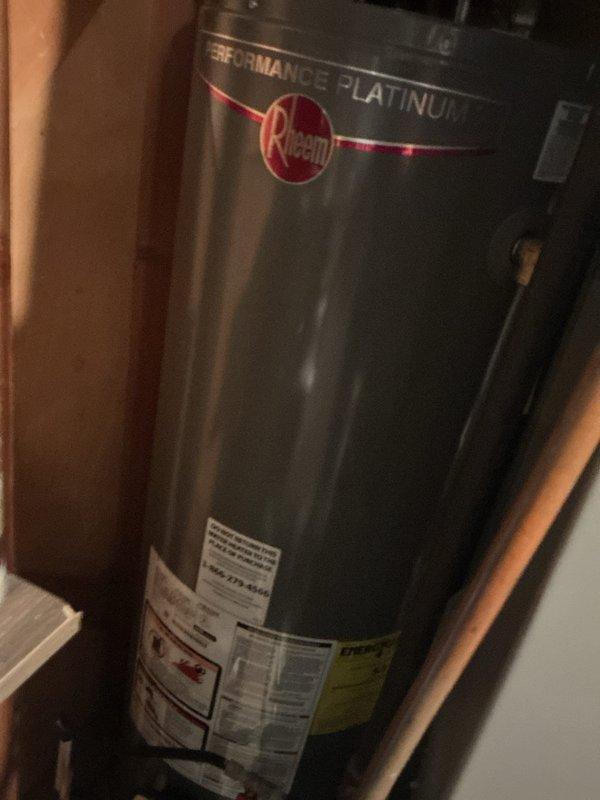 Completed heating maintenance service on customer's system with expired CCH plan. Performed visual inspection of the Rheem Performance Platinum water heater and its connections. Replaced 20x25x4 air filter as included in service. Documentation photos taken of equipment for service records.