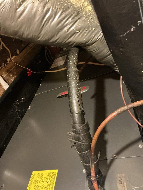 Performed scheduled maintenance on Lennox heating system under CCHBasic Renewal plan. Inspected system components including insulated pipes and ductwork, noting condensation on black foam insulation. Verified proper thermostat operation with system maintaining 67° indoor temperature against 17° outdoor temperature, set to heat to 71°.