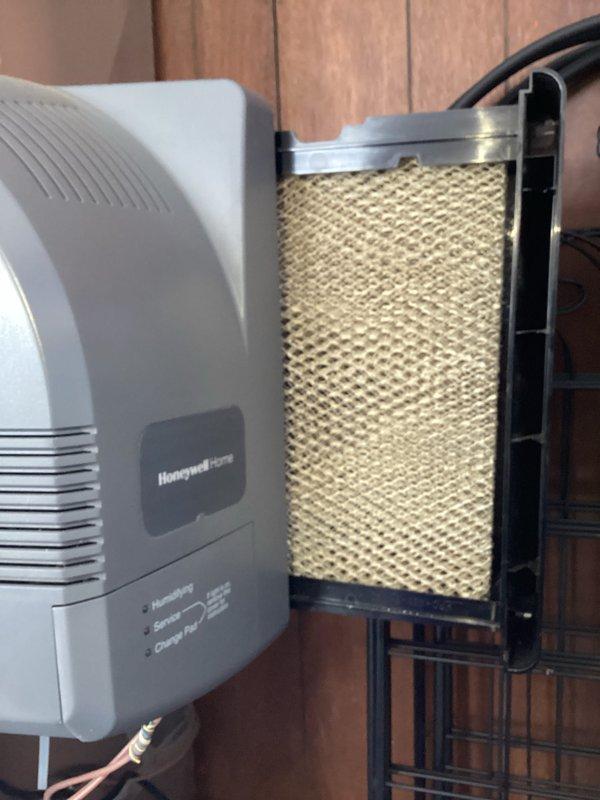 Performed complete comfort care heating maintenance service, including inspection of Honeywell humidifier system with filter assessment. Checked outdoor condenser unit which was operating properly despite winter conditions. Renewed customer's service agreement through May 1, 2026; 20x20x4 filter not included in service.