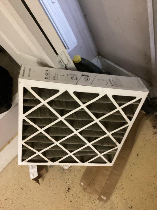 Completed annual heating maintenance service on a Lennox system. Verified thermostat operation with heat-only mode set at 68°F (39% humidity). System was in "away" mode at time of service. Filter not included per CCH Renew agreement.