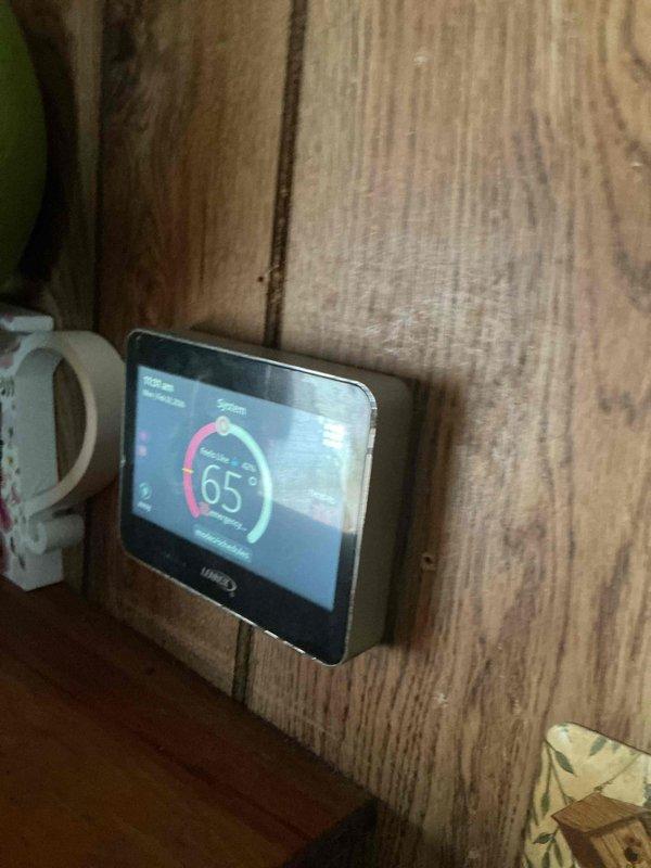 Performed basic monthly CCH maintenance service, which included replacing the 20x20x5 air filter. Inspected the digital thermostat system which was functioning properly and maintaining temperature at 65°F. All components of the heating system were verified to be in good working condition.