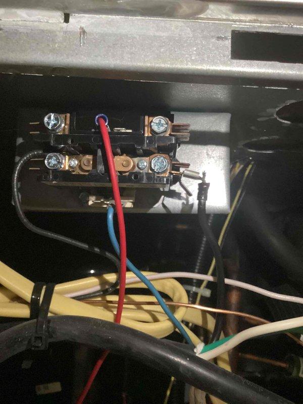 Performed monthly maintenance service on heating system. Inspected electrical connections at terminal blocks, ensuring proper wire attachment and secure connections. Replaced 29.25 x 31.5 x 2 filter as part of regular maintenance protocol.