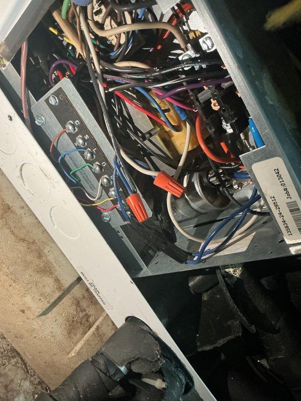 Performed monthly basic cooling maintenance service on CCGC unit which included inspection of electrical control panel wiring connections and terminal blocks. Checked system operating pressure (reading approximately 45-50 PSI on PROCON gauge) and replaced standard 20x20x1 air filter as part of scheduled service. All connections and components verified to be in proper working condition.