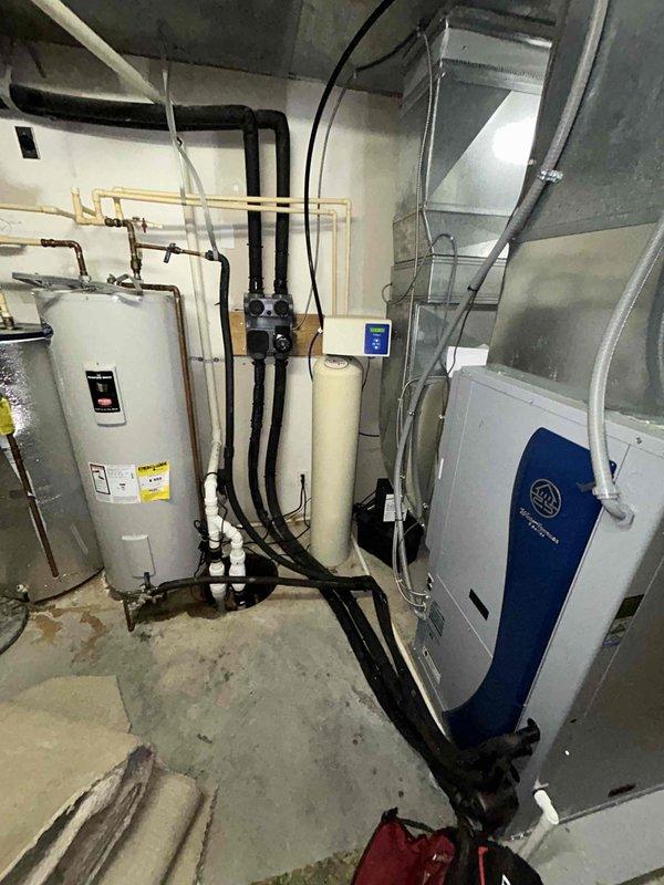 Inspected geothermal system and identified two valves in the closed position on both inlet and outlet lines. Reviewed system operation with customer and explained proper valve positioning. Completed Basic Monthly maintenance service; noted 24x28x2 filter not included in service agreement.