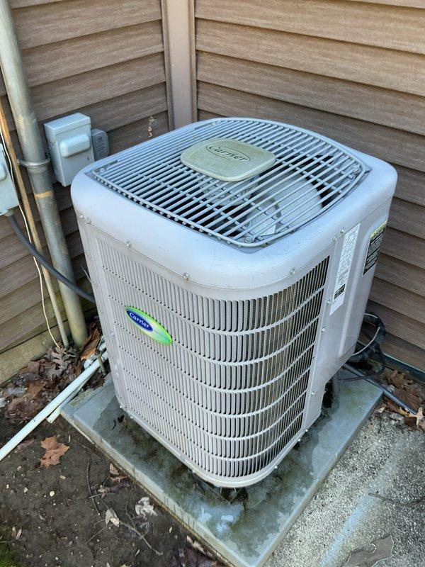 Performed monthly basic maintenance service on a two-system Carrier HVAC setup. Inspected both indoor furnace unit and outdoor condensing unit for proper operation. 20x20x4 filters (x2) were due for replacement but not included in this service visit as noted in customer's maintenance agreement.
