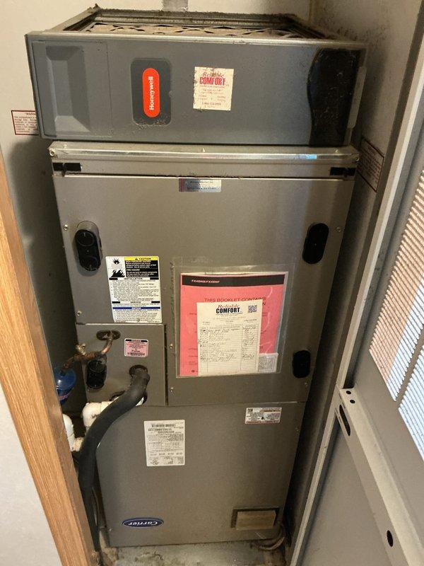 Performed monthly maintenance service on Carrier heating system, which included replacement of 20x20x4 filter. Inspected Honeywell digital thermostat displaying proper temperature readings and confirmed auxiliary heat function operating correctly. System is functioning within normal parameters with no issues identified.