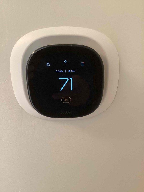 Performed comprehensive tune-up service on residential HVAC system, including inspection and cleaning of the ecobee thermostat and furnace components. Verified proper system operation with temperature reading at 71°F and humidity at 50%, ensuring all connections, drainage, and ventilation were functioning correctly.