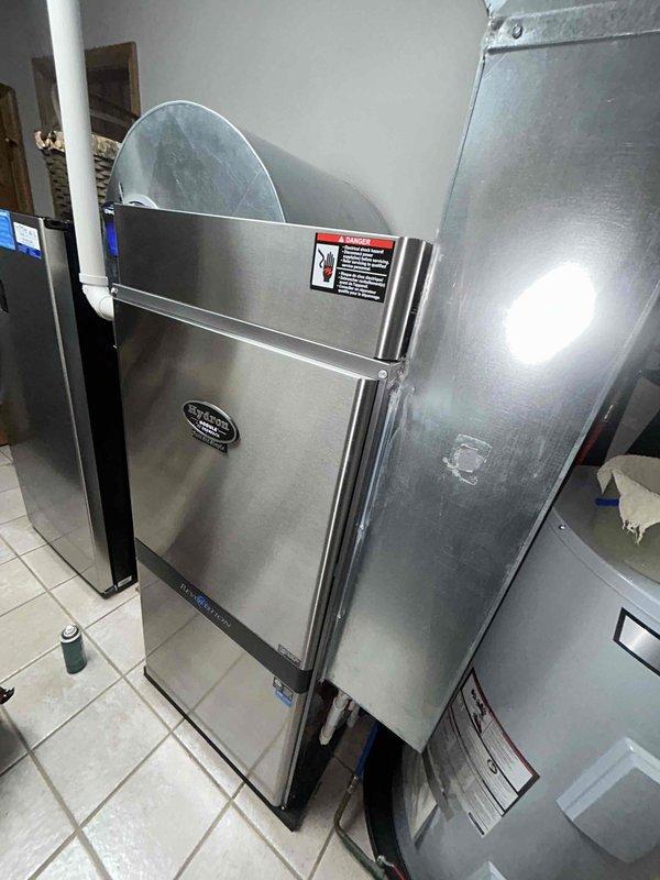 Completed scheduled heat maintenance on Hydron geothermal system. Replaced 20x25x4 filter and verified proper operation with thermostat set at 75°F. System is functioning normally with maintenance renewal scheduled for 06/4/2026.