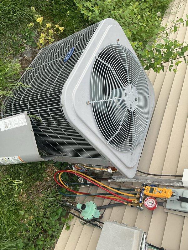 Completed comprehensive cooling tune-up on single HVAC system including filter replacement, refrigerant pressure verification, and full operational testing of outdoor condenser unit. Thermostat confirmed functioning properly at 69°F cooling setpoint with all system components operating within normal parameters. Unit prepared and ready for upcoming cooling season.