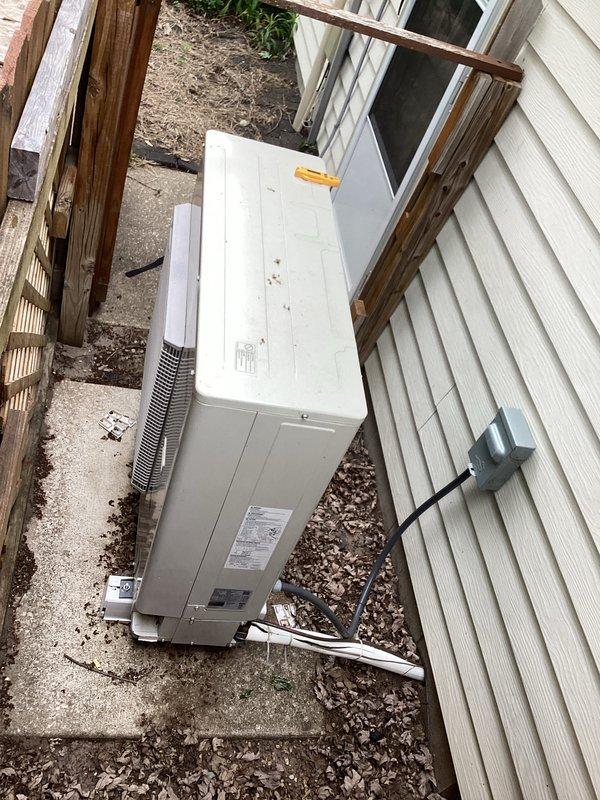 Completed preventive maintenance service on residential cooling system under CCHP agreement. Performed comprehensive system inspection of outdoor condensing unit and verified proper operation of smart thermostat maintaining 70°F setpoint with 54% humidity level. Replaced 20x25x4 air filter as included in maintenance plan, inspected all accessible components, and confirmed system operating within normal parameters.