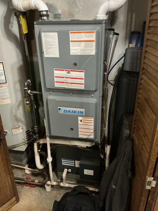 Completed comprehensive cooling maintenance on Daikin HVAC system, performing CCC basic monthly service protocol including system inspection, performance verification, and operational testing. Thermostat confirmed functioning properly with display reading 68°F and 49% humidity level; customer to provide 20x20x4 filter as it was not included in this service.