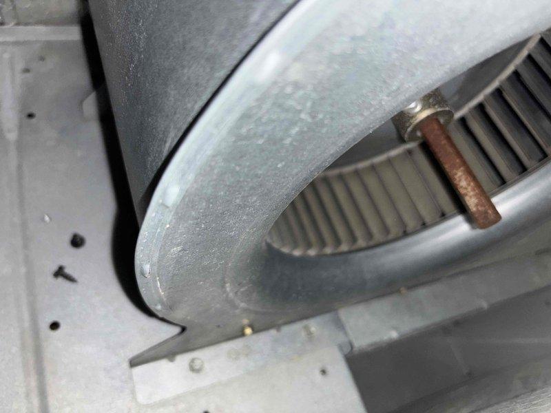 Completed monthly basic cooling maintenance visit on CCHP system. Inspected condenser coil and evaporator components, noting normal operational wear with minor dust accumulation on housing and finned surfaces. Replaced 20x25x1 air filter as part of routine preventive maintenance to ensure optimal airflow and system efficiency.