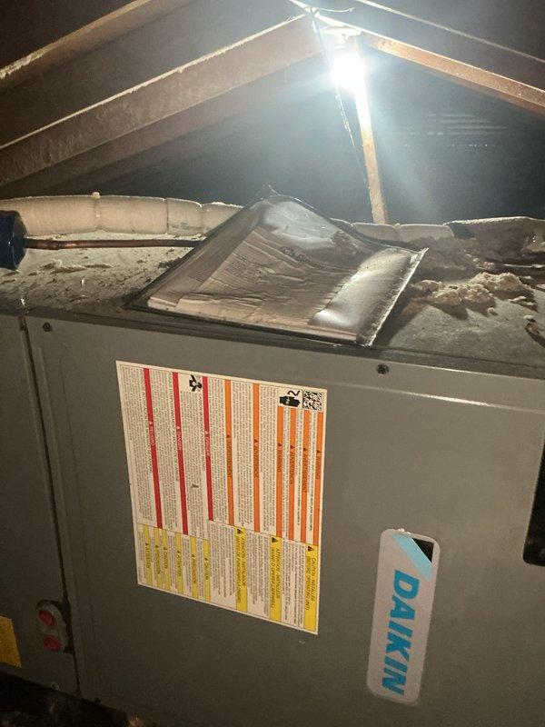 Completed prepaid cooling maintenance tune-up on Daikin HVAC unit located in attic space. Performed comprehensive system inspection, verified thermostat operation at 68°F setpoint, checked all electrical connections, cleaned condenser coils, and confirmed proper airflow through ductwork. Unit operating within manufacturer specifications with no issues identified.