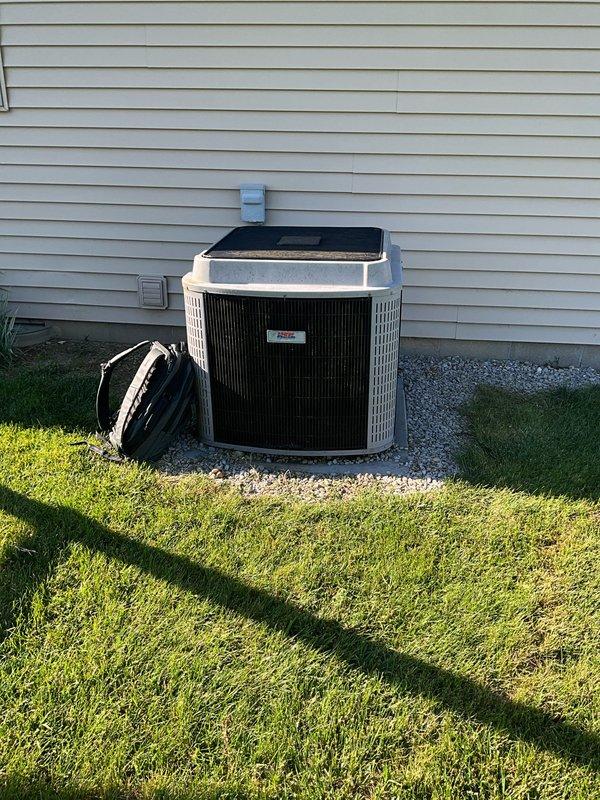 Conducted comfort consultation and prepared full system replacement estimate for aging R-22 air conditioning system with failed compressor. Evaluated existing outdoor condenser unit installed on gravel pad against residence exterior, documented current equipment condition and installation configuration. Customer requested expedited timeline for complete HVAC system upgrade due to inoperable compressor requiring immediate replacement solution.