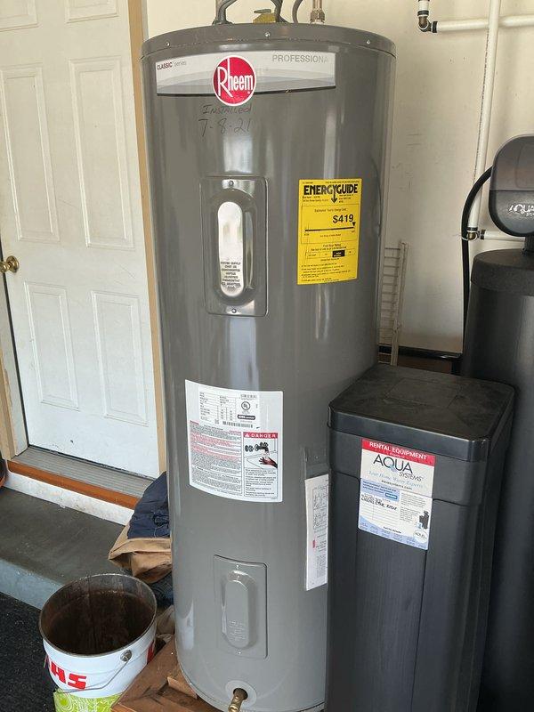 Completed basic monthly cooling maintenance on residential HVAC system. Performed standard inspection of Carrier air handler unit, checked operational status indicated by system light, and verified proper airflow through ductwork. Filter size required is 20x20x4, which was not included in this service visit and will need to be provided separately for replacement.