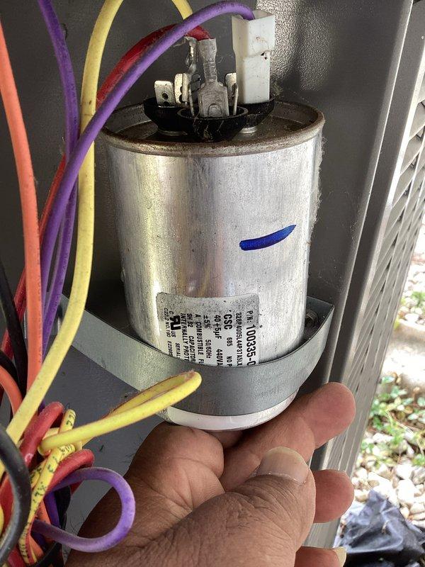 Completed CCC Basic Monthly Filter maintenance service on Lennox residential cooling system. Performed standard inspection of outdoor condenser unit, verified operational status of all components including capacitor and electrical connections, and documented equipment condition. Customer to supply 20x25x4 filter separately as not included in this service visit.