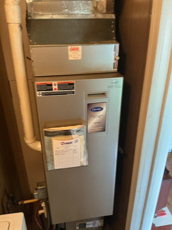 Completed monthly preventative maintenance service on residential Carrier HVAC system. Replaced 16x25x4 air filter as part of CCC Basic Monthly service agreement. Verified system operation with Carrier thermostat displaying 72°F indoor temperature, confirmed proper communication between thermostat and equipment, and documented system condition through photos showing air handler, furnace unit, and control settings at time of service.
