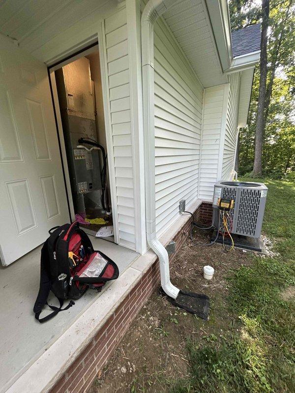 Responded to no cooling complaint on residential air conditioning system. Performed diagnostic evaluation of outdoor condensing unit using digital manifold gauges to measure refrigerant pressures and temperatures. System assessment completed to determine root cause of cooling failure and identify necessary repairs to restore proper operation.