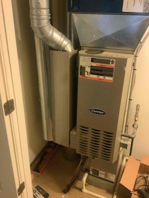 Responded to service call for air conditioning system not maintaining temperature adequately over several days. Performed diagnostic evaluation of Carrier HVAC system and inspected Honeywell thermostat set at 75 degrees. Assessed system performance, airflow, and cooling capacity to determine cause of inadequate temperature control.