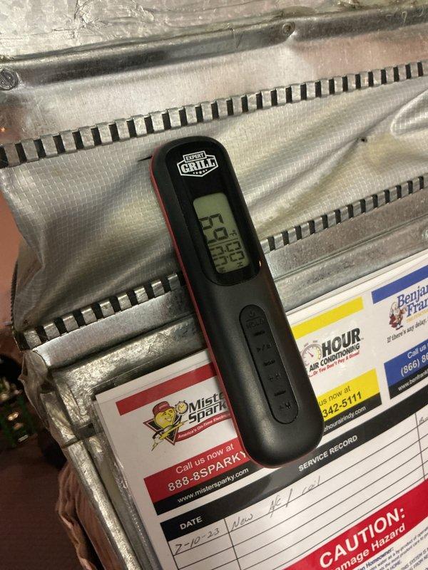 Completed comprehensive cooling check (CCC) and basic monthly maintenance on HVAC system. Performed temperature diagnostics and system inspection, documenting equipment conditions with thermal readings showing 23.9°C. Customer has air filters available on-site in basement for future use, though no filter replacement was documented during this service visit.