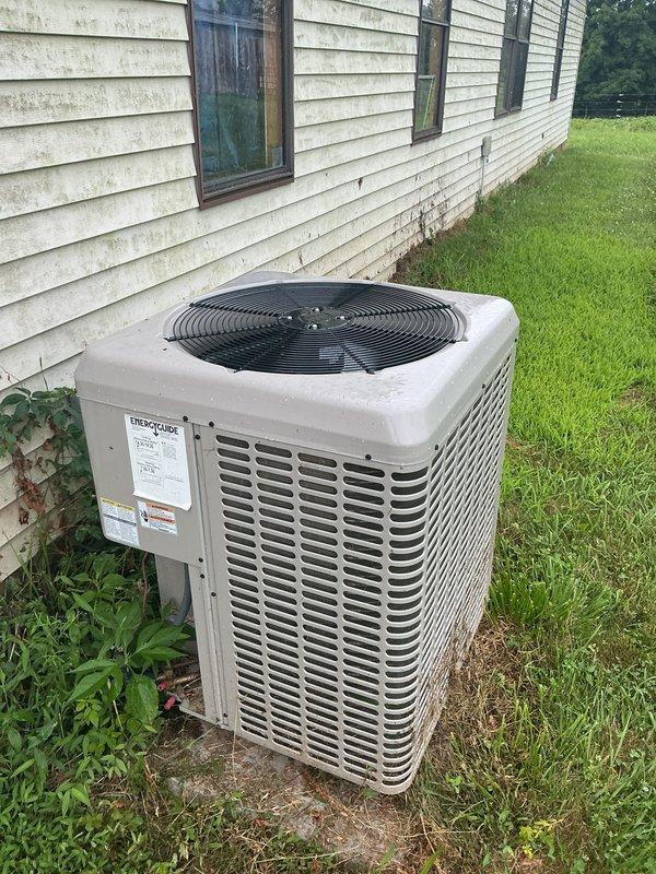 Completed annual basic cooling maintenance visit on residential CCHP system. Performed standard inspection and testing procedures on outdoor condensing unit and indoor components, verified thermostat operation showing 72°F setpoint on Honeywell FocusPRO digital control. System operating within normal parameters with no immediate service needs identified; 20x20x4 filter not included in this maintenance service.
