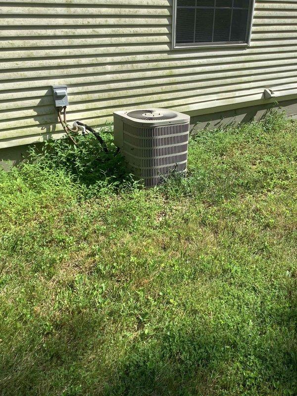Responded to service call for residential air conditioning unit short cycling and discharging warm air. Performed diagnostic evaluation of outdoor condenser unit and system operation. Identified refrigerant system malfunction causing inadequate cooling performance. Completed necessary repairs to restore proper system function and verified unit now operating within normal parameters with adequate cooling output.