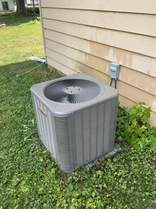 Completed comprehensive cooling maintenance on Lennox system. Performed standard CCC protocol including inspection of outdoor condensing unit, verification of refrigerant line connections, and thermostat operation check. System operating properly with thermostat displaying 72°F and cooling to setpoint of 69°F. Customer's comfort club contract renewed through 5/11/27 with 20x20x4 filter included in agreement.