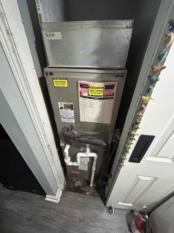 Responded to service call for thermostat malfunctioning with intermittent power cycling and switching from cooling to heating mode. Removed existing thermostat from wall, diagnosed wiring and connection issues, and installed customer-provided replacement thermostat. Verified proper terminal connections for all HVAC functions including heating, cooling, fan control, and common wire, then tested system operation to confirm proper functionality.
