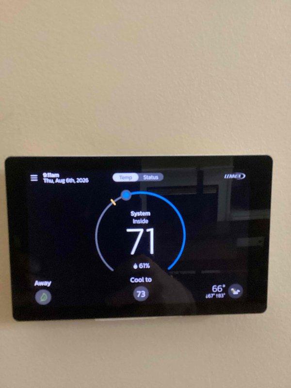 Completed routine cooling maintenance on Lennox system per CCC Basic service agreement. System operational with thermostat displaying 71°F indoor temperature and cooling to 73°F setpoint; outdoor condenser unit inspected and found in proper working condition. Customer requires 20x20x4 filter (not included in service plan) and service agreement expired but owed for renewal.