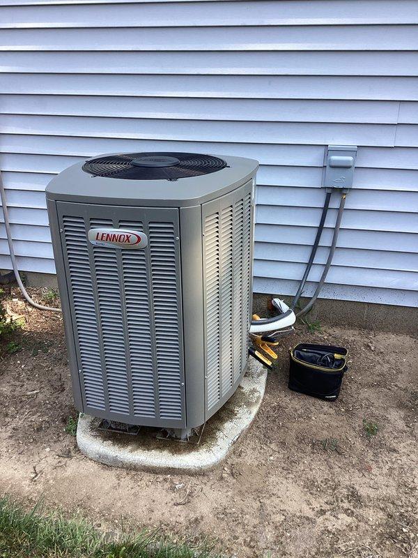 Completed routine cooling maintenance on Lennox system per CCC Basic service agreement. System operational with thermostat displaying 71°F indoor temperature and cooling to 73°F setpoint; outdoor condenser unit inspected and found in proper working condition. Customer requires 20x20x4 filter (not included in service plan) and service agreement expired but owed for renewal.