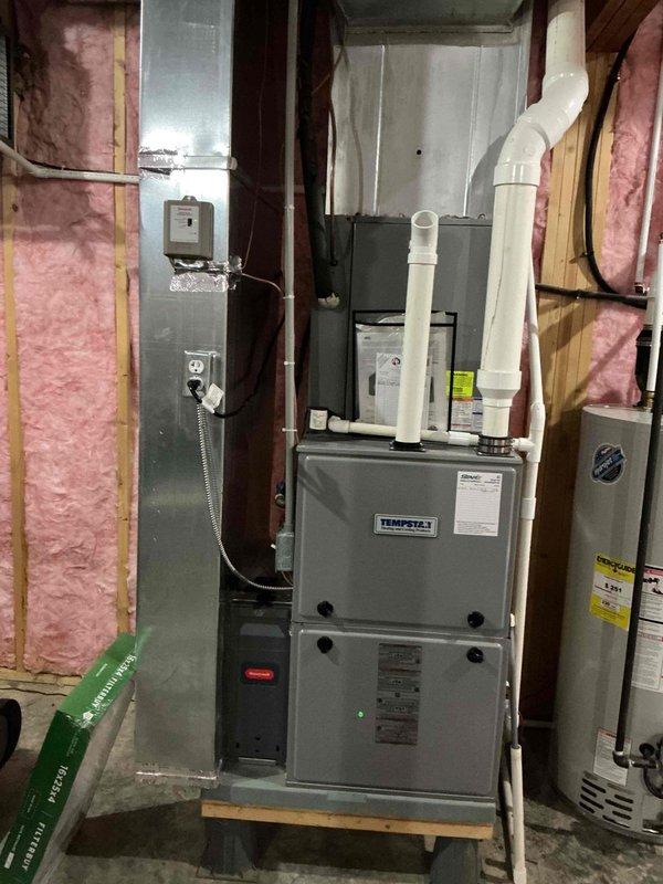 Completed annual cooling maintenance on International Comfort Products HVAC system, model ENDAX48L21A1, utilizing R-410A refrigerant. Performed comprehensive inspection of outdoor condensing unit and indoor Tempstar furnace/air handler, verifying proper operation of all cooling components and documenting equipment condition through photographic records.