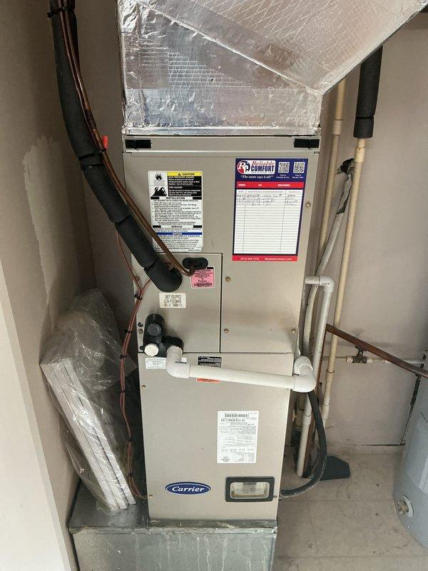 Performed monthly HVAC maintenance on Carrier air handler and outdoor condensing unit. Replaced 13x21.5x1 air filter, inspected indoor air handler components including electrical connections and refrigerant lines, and verified outdoor condenser unit operation and condition. All equipment found operating within normal parameters with no issues identified.