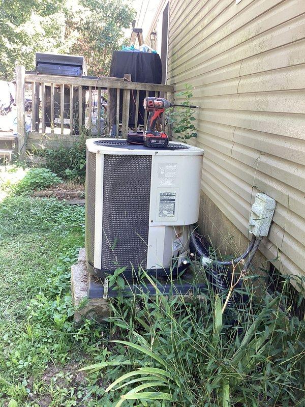Completed basic monthly heating maintenance visit on residential HVAC system. Performed standard inspection of heating equipment, replaced 20x20x1 air filter in ductwork system, and verified proper system operation. All components found to be functioning within normal parameters with filter replacement documented and scheduled for next service interval.