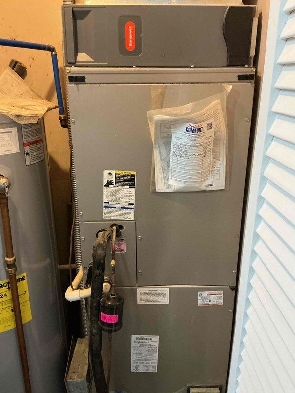 Completed annual cooling system maintenance on residential HVAC unit. Performed comprehensive inspection of evaporator coil assembly, verified refrigerant line connections and insulation integrity, checked condensate drain system operation, and inspected air handler unit including all safety controls and electrical connections. System is operating within manufacturer specifications; customer advised that 20x20x4 filter is not included in service agreement and should be replaced separately.
