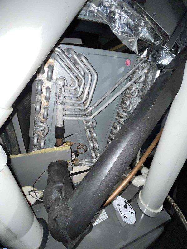 Completed annual basic heating maintenance visit on residential furnace system. Performed standard inspection of heat exchanger assembly, verified proper operation of all mechanical components, and replaced 14x20x1 air filter. System operating within normal parameters with no issues identified during service call.