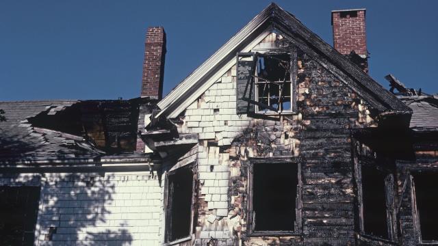 We expertly manage fire damage insurance claims, handling paperwork, inspections, and negotiations. We expedite the process and secure maximum settlements, ensuring a seamless experience for you. Call now for a free, no-obligation fire damage claim consultation. The sooner we get involved, the more we can help.