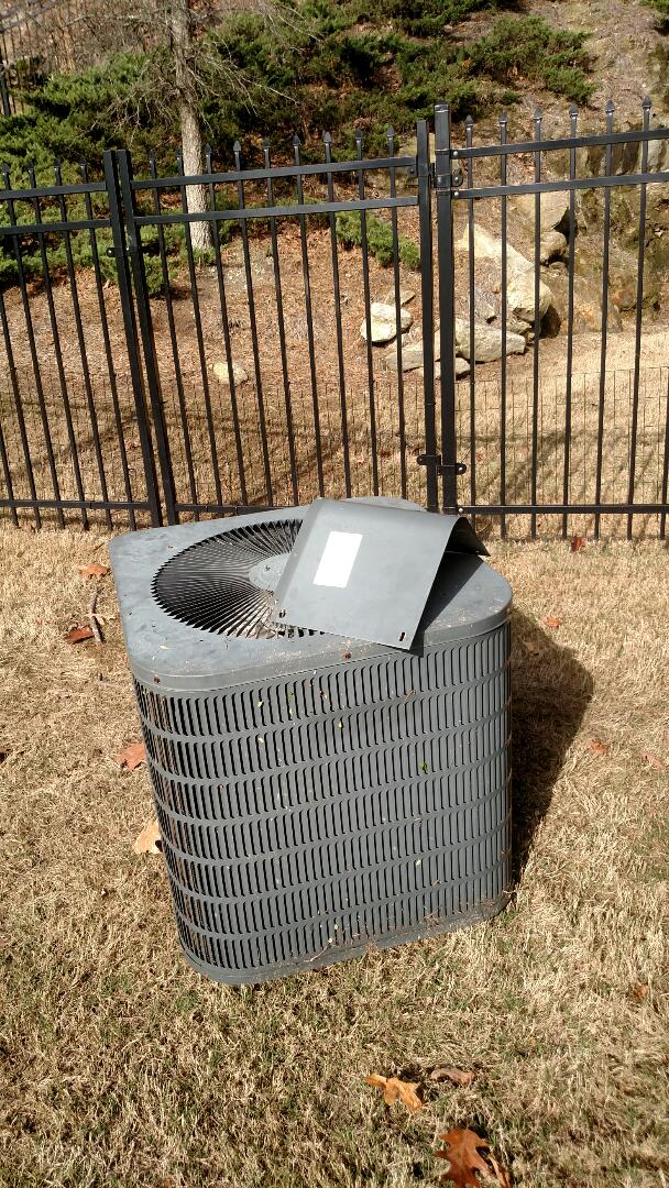 Flowery Branch, GA - Replacing this 10 year old Goodman air conditioner with a new 14 seer Amana air conditioner. We are also replacing the evaporator coil which is required. We service all brands like Carrier Bryant Lennox Comfortmaker Nordyne Tappan Westinghouse Trane American standard Ruud Rheem Heil Amana Goodman Daikin GMC Whirlpool weather king. We are local and in or near this area on a daily basis. We serve Hall County and some of the surrounding areas. Best customer service in town. Flowery Branch, GA - Replacing this 10 year old Goodman air conditioner with a new 14 seer Amana air conditioner. We are also replacing the evaporator coil which is required. We service all brands like Carrier Bryant Lennox Comfortmaker Nordyne Tappan Westinghouse Trane American standard Ruud Rheem Heil Amana Goodman Daikin GMC Whirlpool weather king. We are local and in or near this area on a daily basis. We serve Hall County and some of the surrounding areas. Best customer service in town.