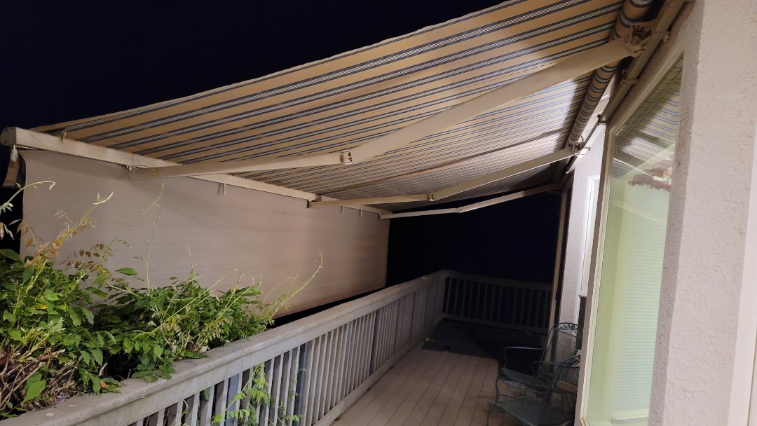 Shingle Springs, CA - After 21 years, this customer needed to recover their fabric on their retractable awning and the 48" drop screen fabric , that drops from the front bar of the awning. Acrylic fabric used on awnings does not fade, rot or mildew. The color white has no color in it, obviously, so it does not hold up to the harmful HUV rays from the sun and can and will break down and cause the fabric to be replaced.... so try and choose fabric without white in it. Shingle Springs, CA - After 21 years, this customer needed to recover their fabric on their retractable awning and the 48" drop screen fabric , that drops from the front bar of the awning. Acrylic fabric used on awnings does not fade, rot or mildew. The color white has no color in it, obviously, so it does not hold up to the harmful HUV rays from the sun and can and will break down and cause the fabric to be replaced.... so try and choose fabric without white in it.
