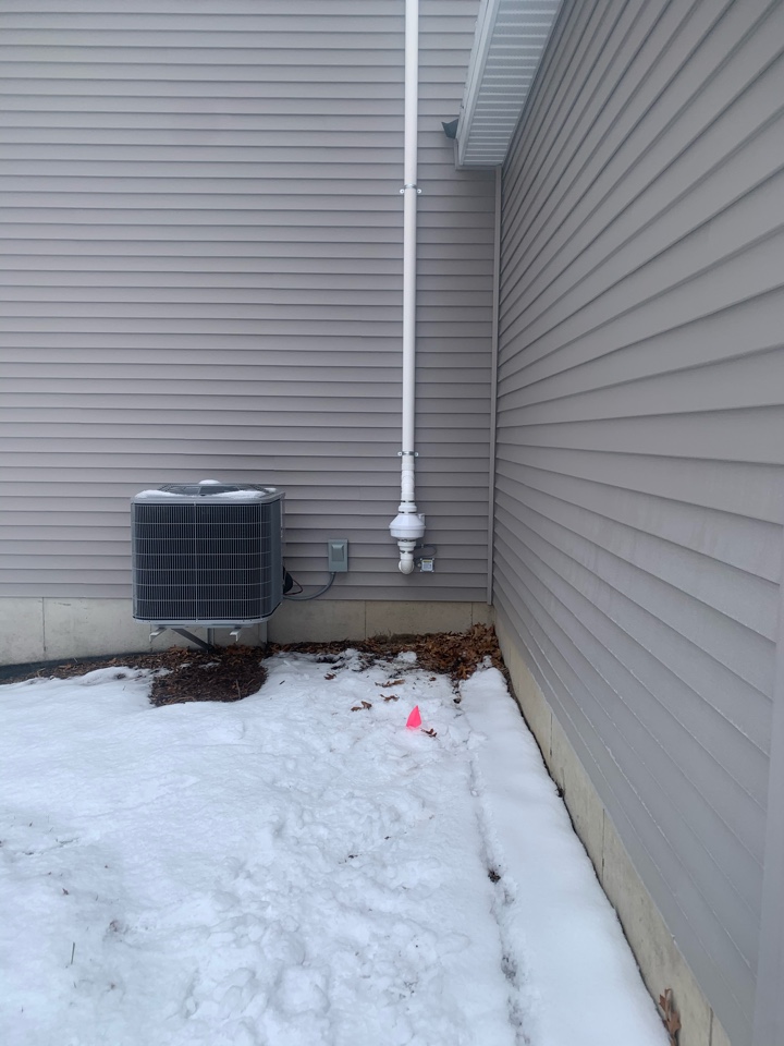 Grand Rapids, MI - This radon system was installed for this new home built by Bosgraaf homes. They are looking out for their customers by protecting them from radon gas. This system was installed on the exterior and is hidden behind the garage so that it’s not visible from the front of the house. Grand Rapids, MI - This radon system was installed for this new home built by Bosgraaf homes. They are looking out for their customers by protecting them from radon gas. This system was installed on the exterior and is hidden behind the garage so that it’s not visible from the front of the house.