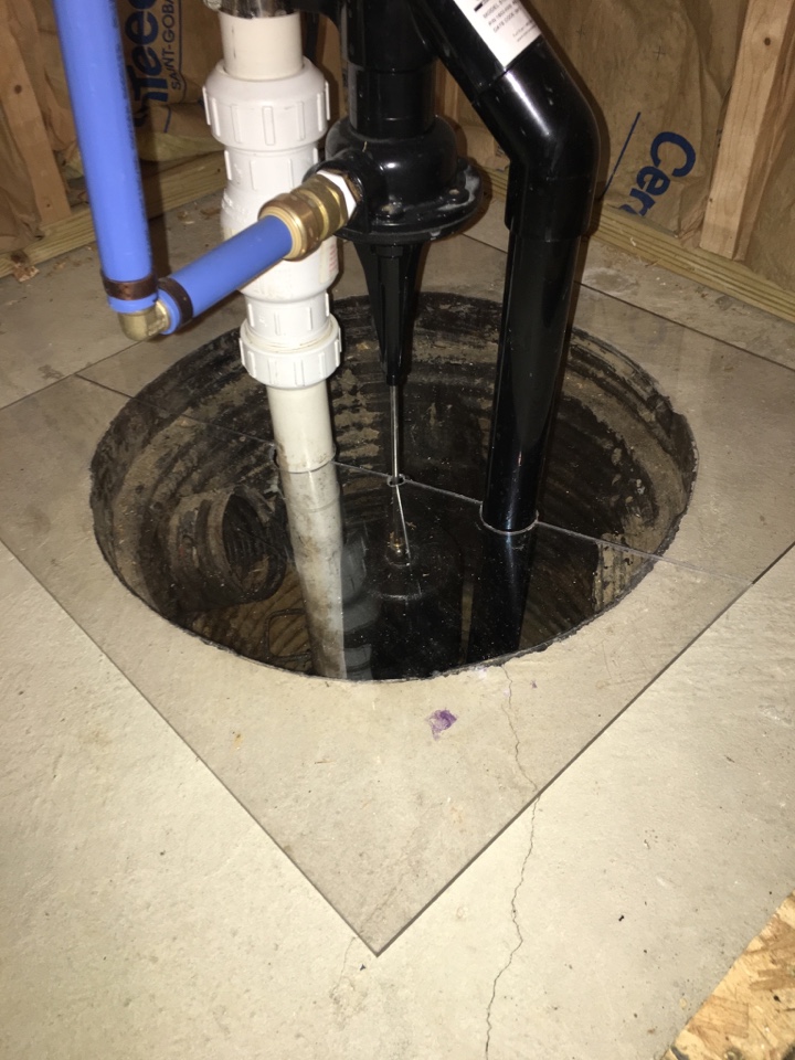 Grand Rapids, MI - Here’s a picture of a sump opening we just sealed for a radon mitigation system. This cover was custom fit perfectly without obstructing the sump pump. Grand Rapids, MI - Here’s a picture of a sump opening we just sealed for a radon mitigation system. This cover was custom fit perfectly without obstructing the sump pump.